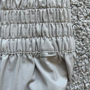 Vuori Pants XS Tan